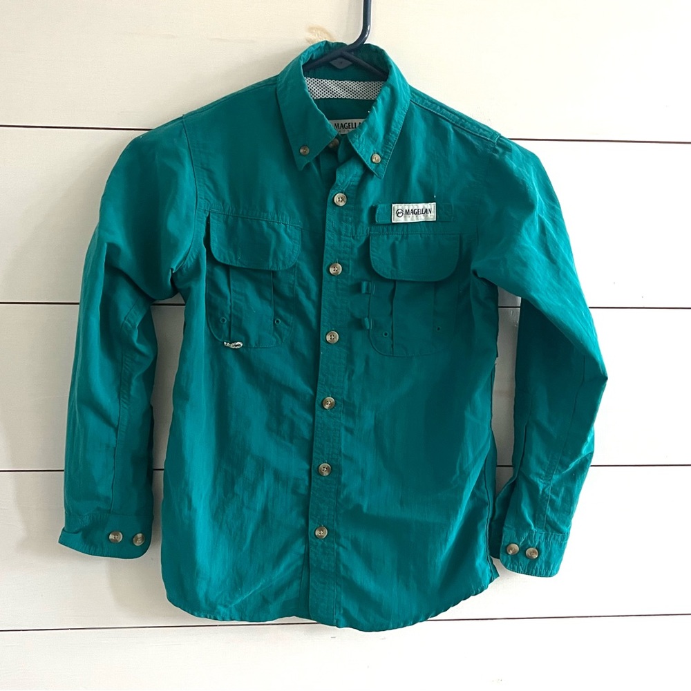 Magellan youth fishing shirt size 6/7